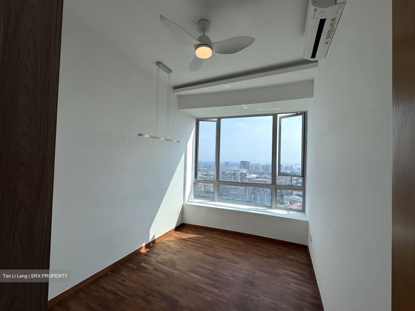 Clover By The Park (D20), Condominium #604932601